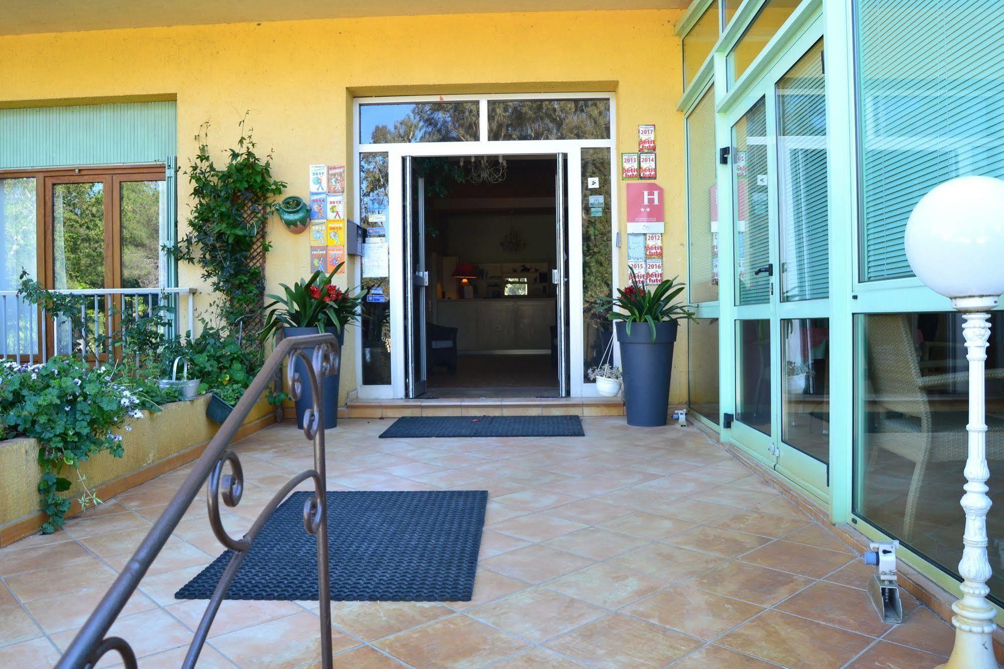 Hotel Cyrnea Calvi  Kültér fotó
