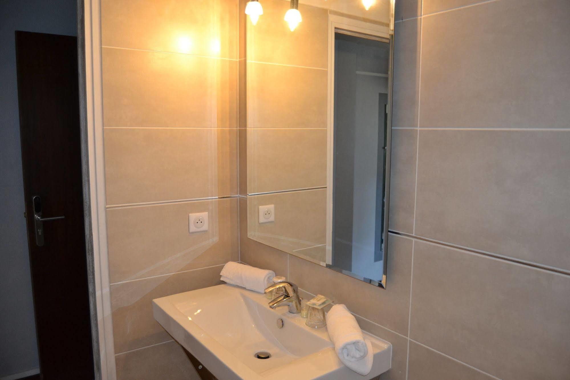 Hotel Cyrnea Calvi  Kültér fotó