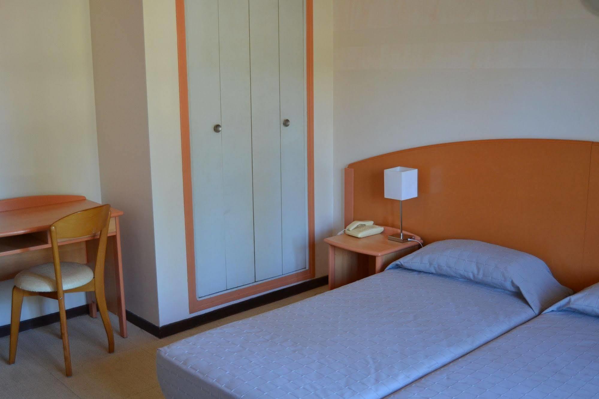 Hotel Cyrnea Calvi  Kültér fotó