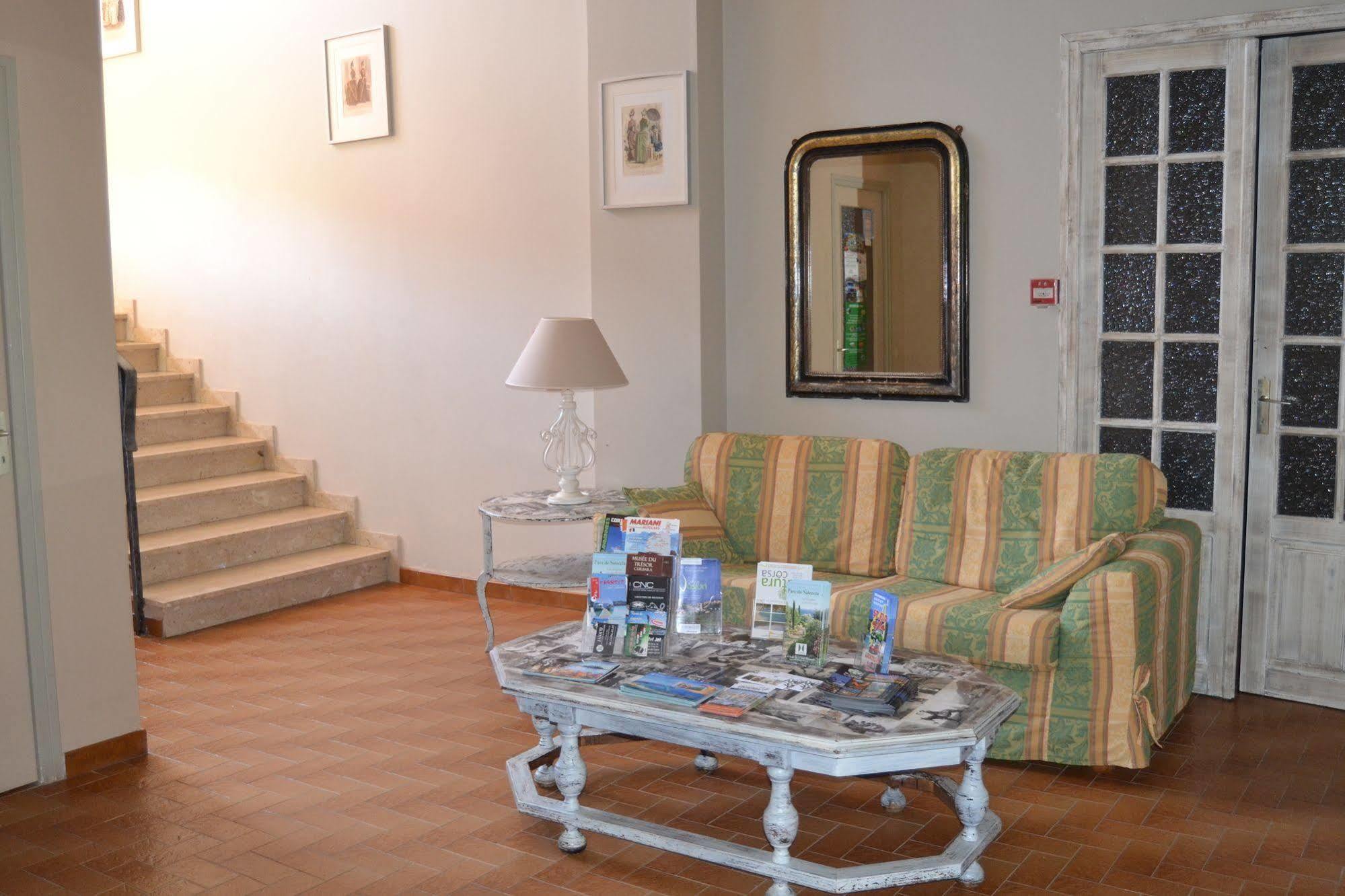 Hotel Cyrnea Calvi  Kültér fotó
