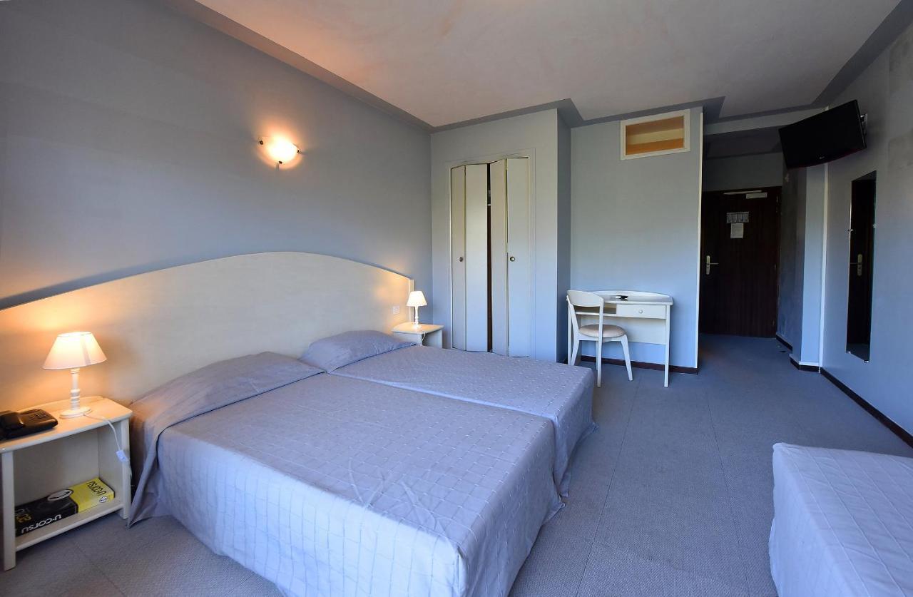 Hotel Cyrnea Calvi  Kültér fotó
